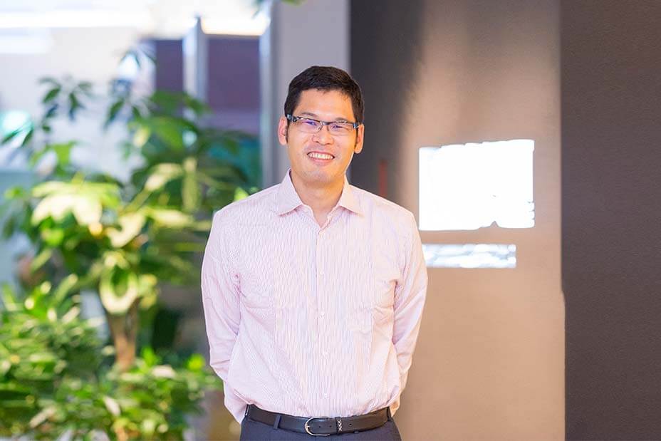 TOPメッセージ（採用）｜矢崎総業 AI・デジタル室